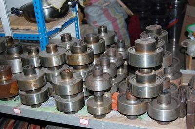 湖北少咸寧市起重機(jī)電貴陽分公司_貴州太升五金機(jī)電市場_專業(yè)市場_貴州商情網(wǎng)